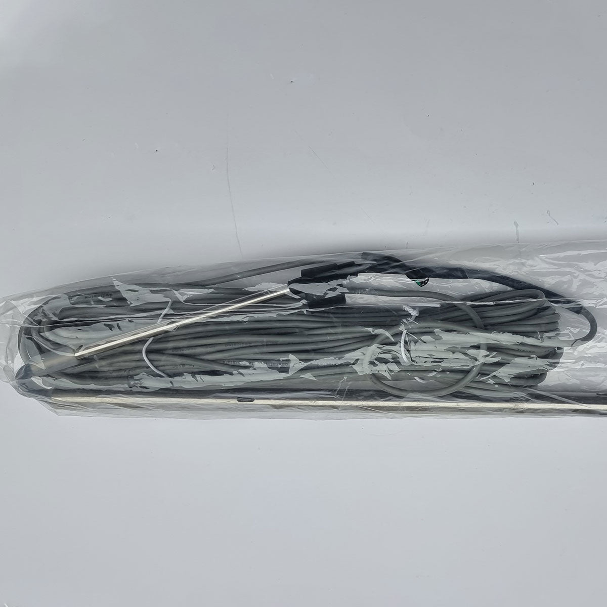 Senzor de nivel si temperatura a apei pentru panouri solare nepresurizate